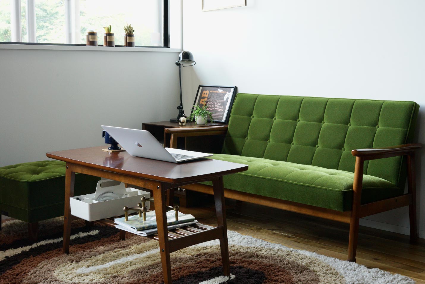 カリモク60 kチェア2シーター モケットグリーン