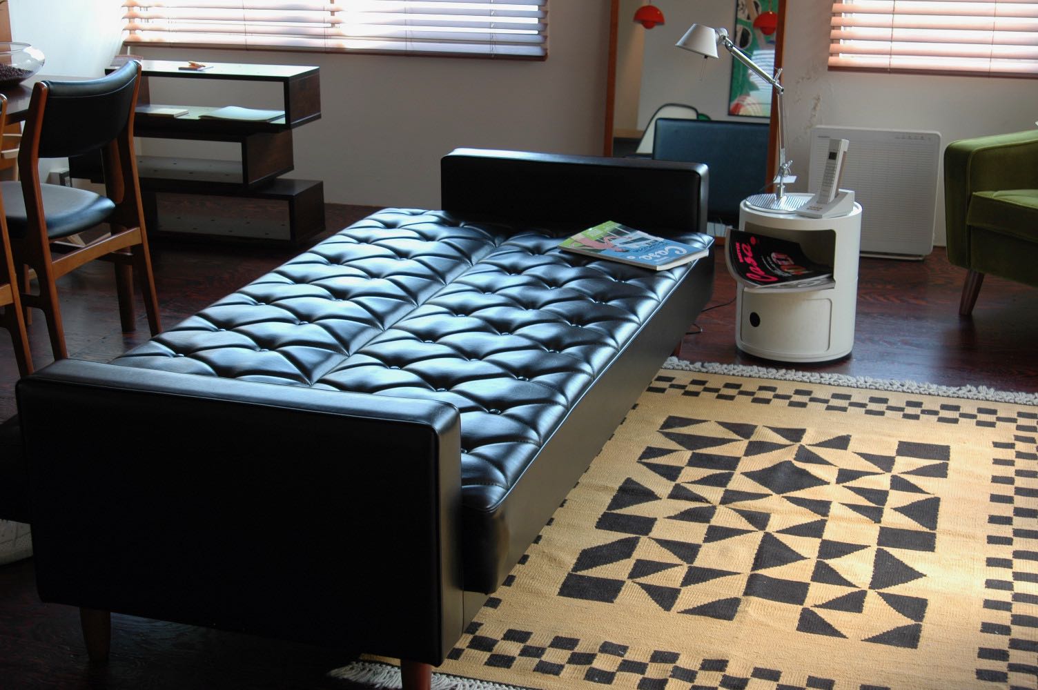 カリモク60
スリーピングソファ