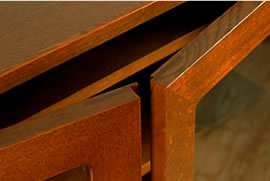 カップボードの扉部分の拡大