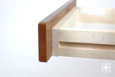 カリモク60+ デスク　アリ組接合