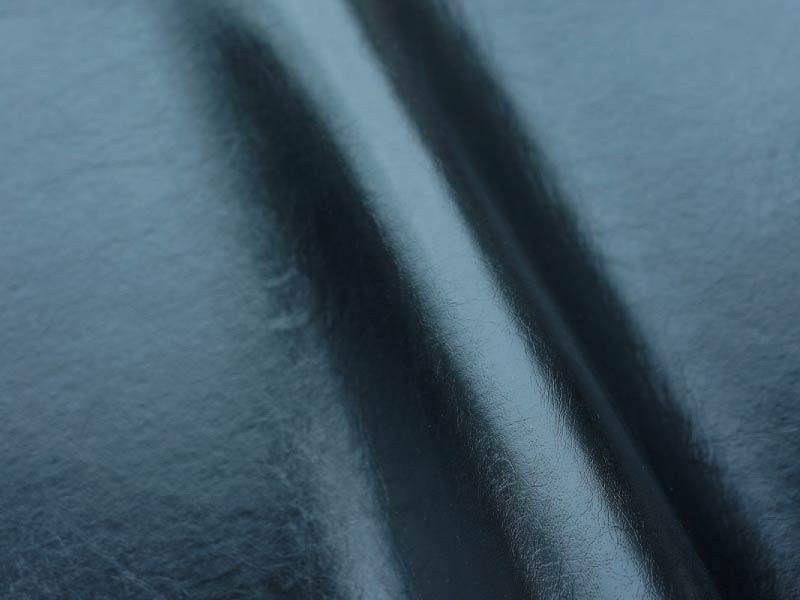 スタンダードブラック