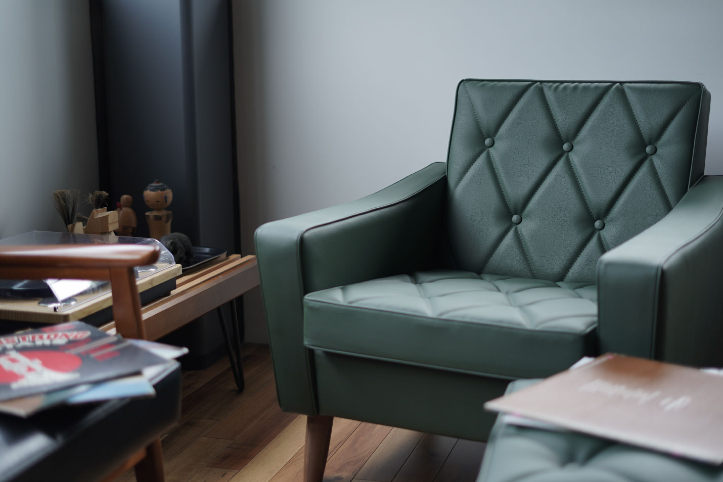 カリモク60 ショップリミテッド ロビーチェア オールドグリーン