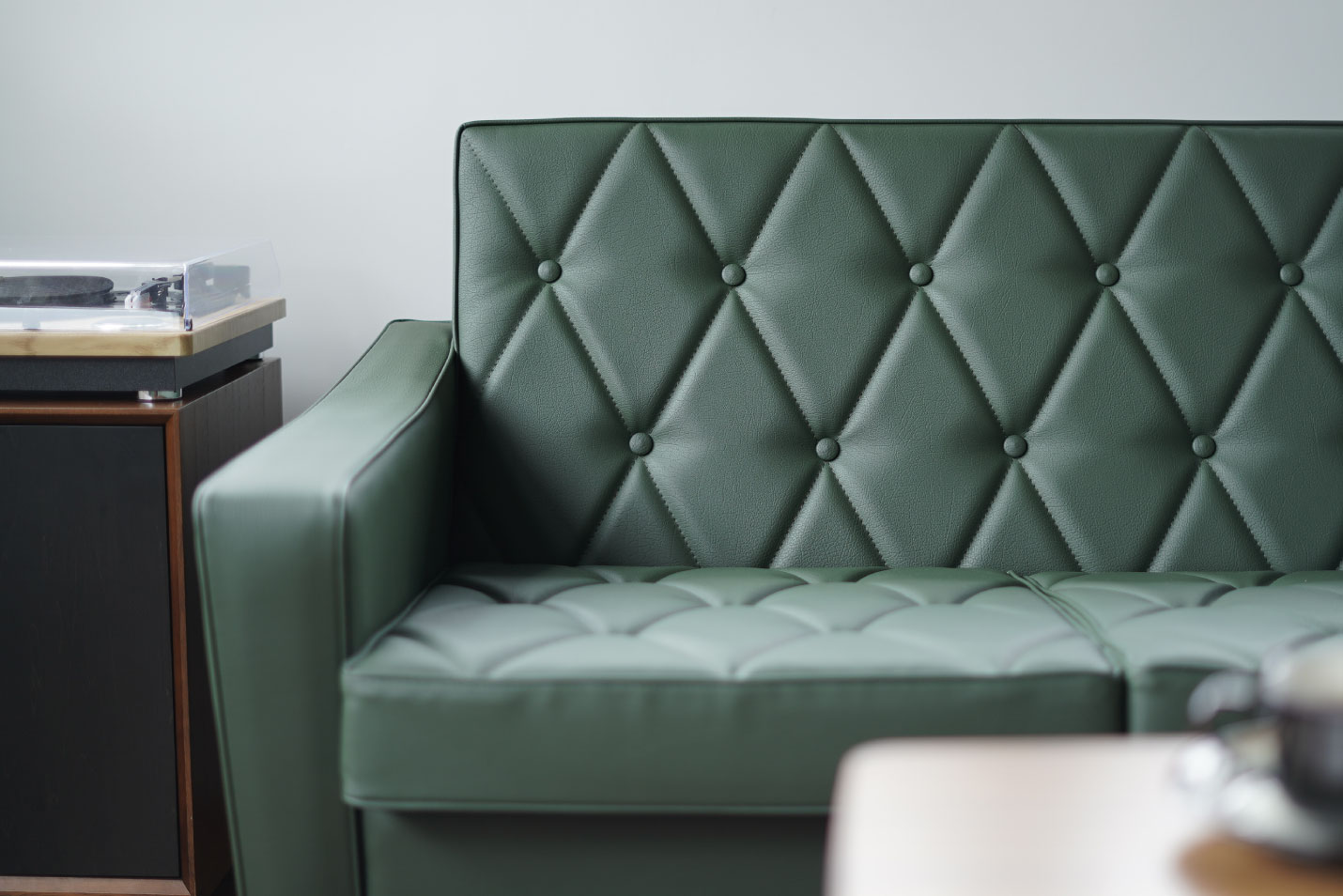 カリモク60 ショップリミテッド ロビーチェア オールドグリーン