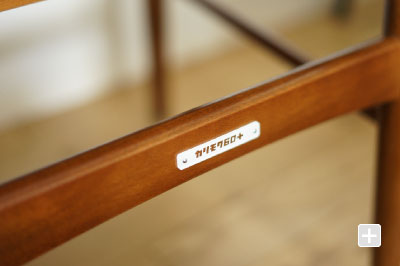 カリモク60 Tチェアのプレート