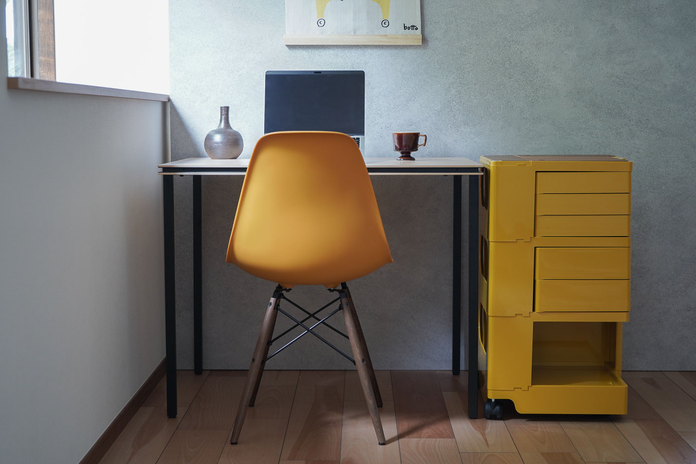 イームズシェルチェアウッドベースウォールナット