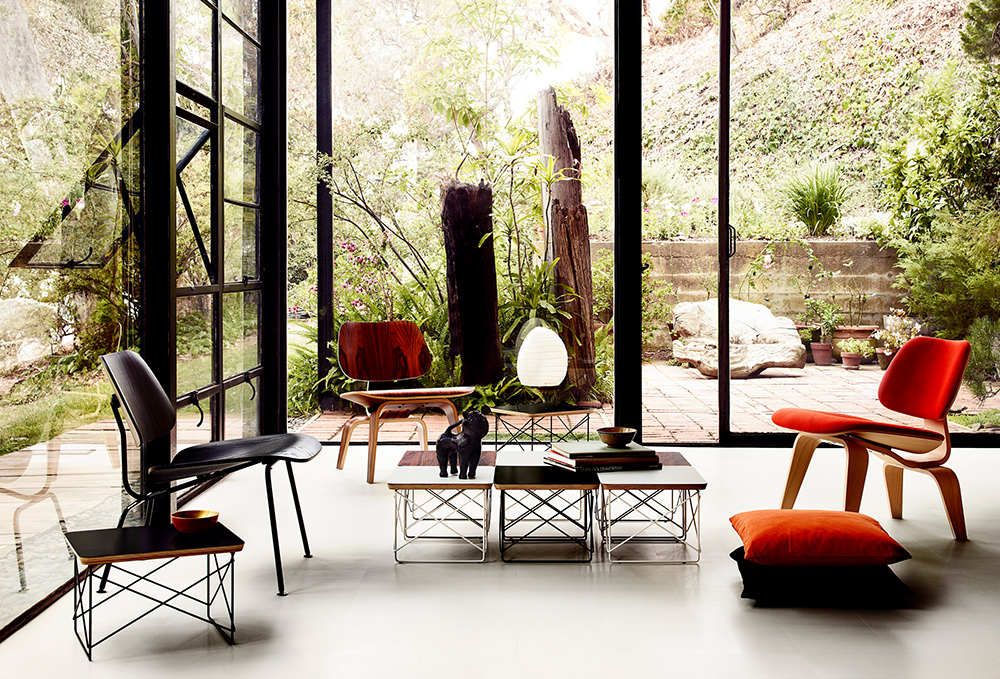 イームズハウスとイームズLTRT ワイヤーベーステーブル