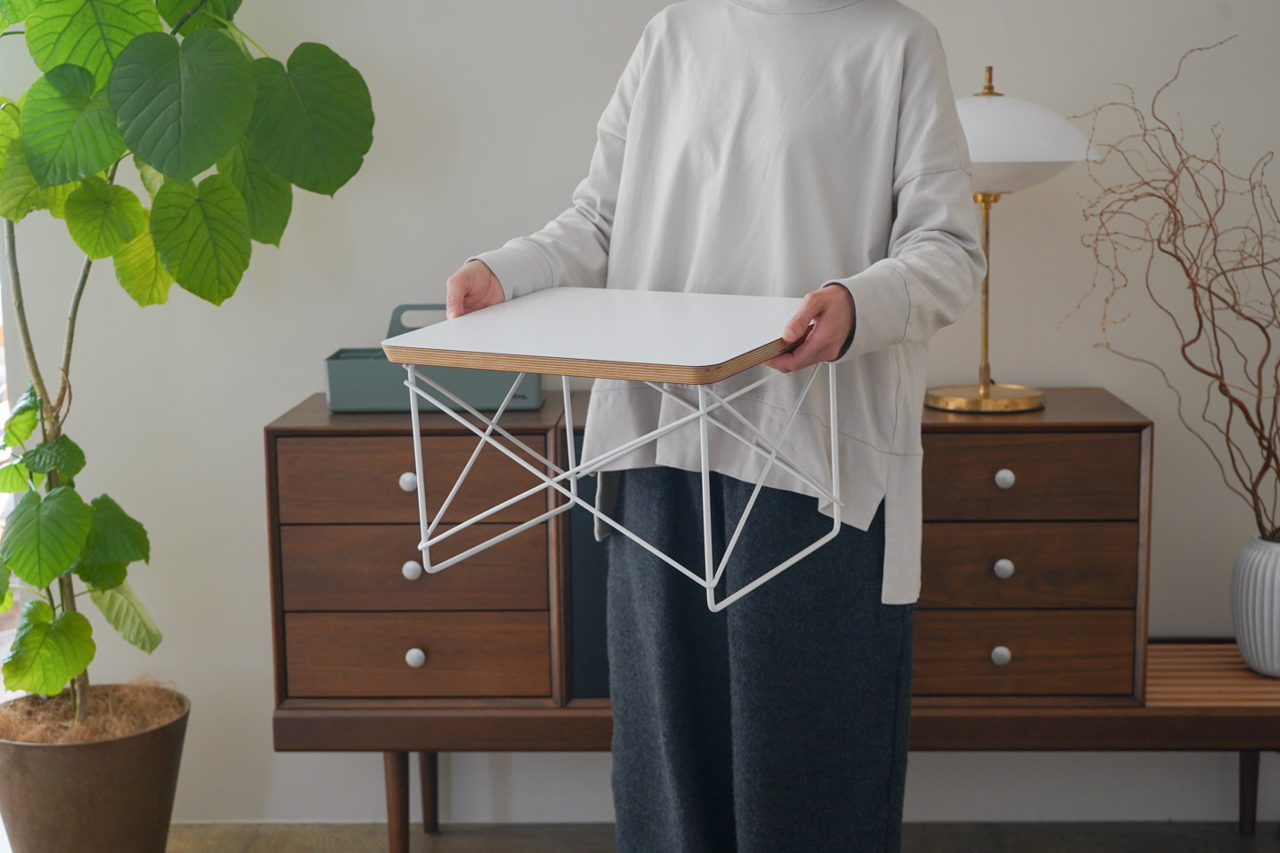 ハーマンミラー（Hermanmiller）イームズLTRT