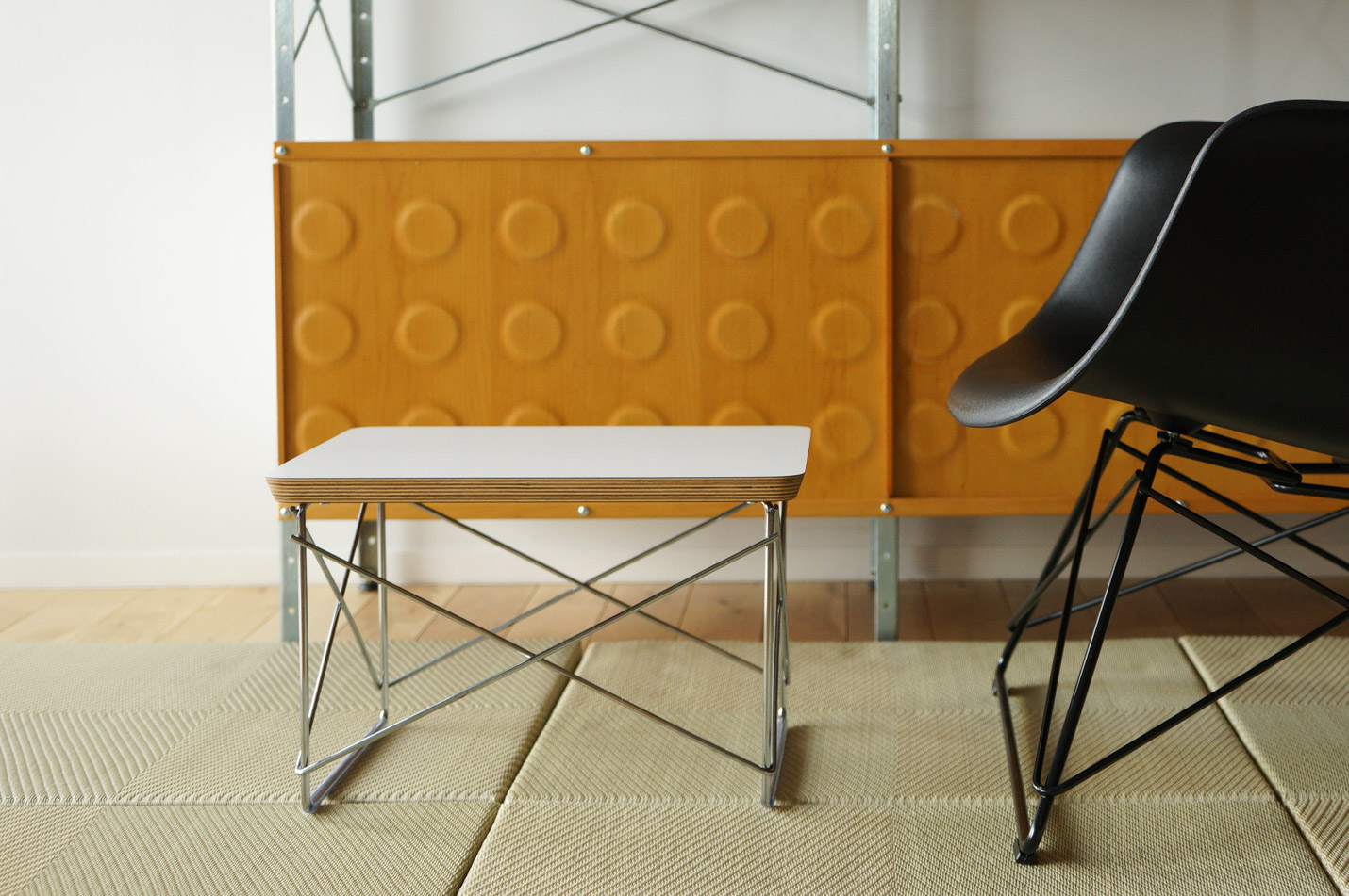 ハーマンミラー（Hermanmiller）イームズLTRT