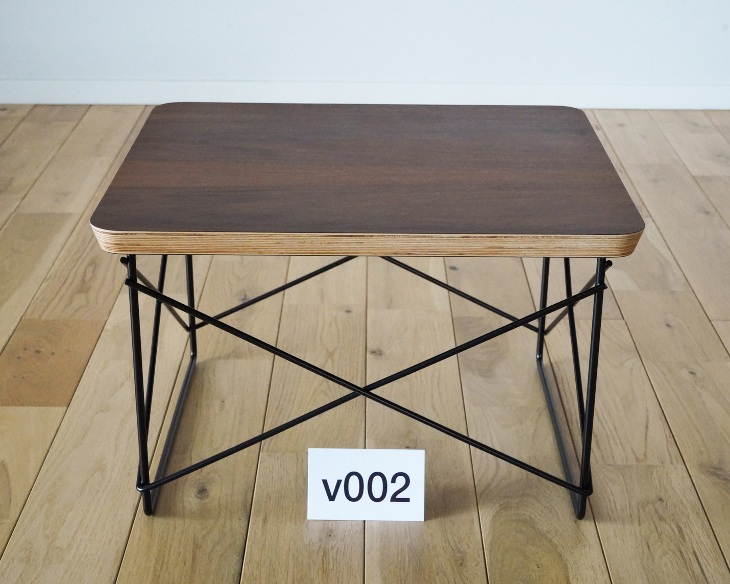 ハーマンミラー（Hermanmiller）イームズLTRTサントスパリサンダーの木目