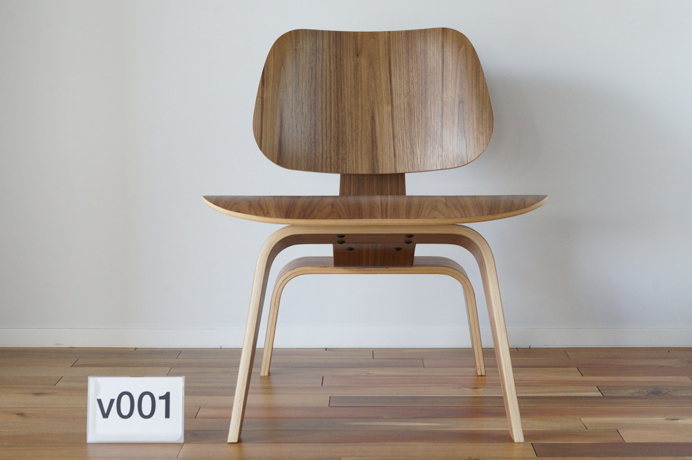 イームズLCWの木目