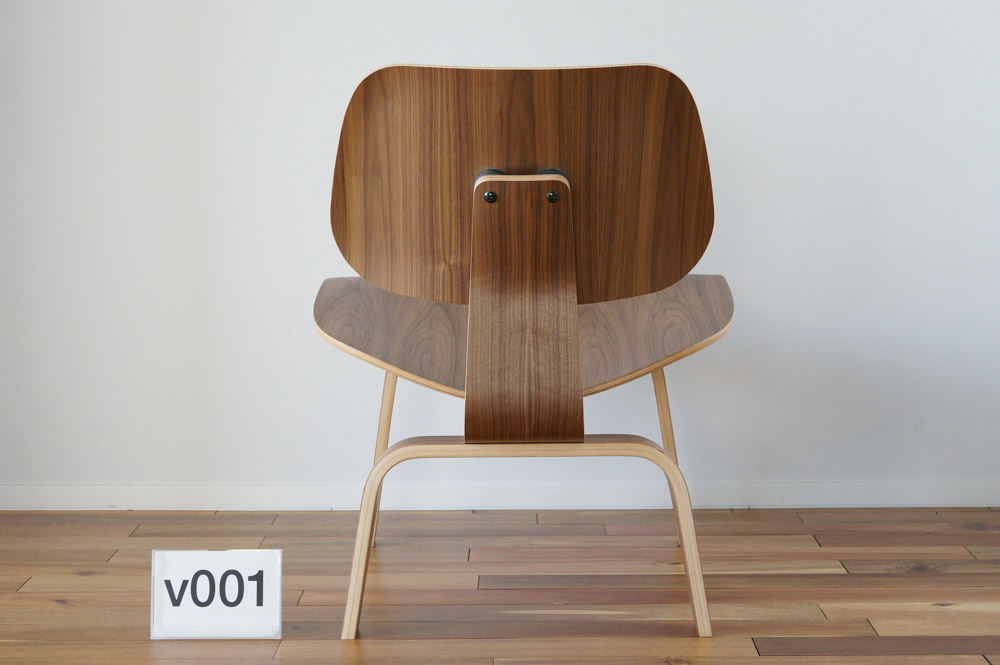 イームズLCWの木目