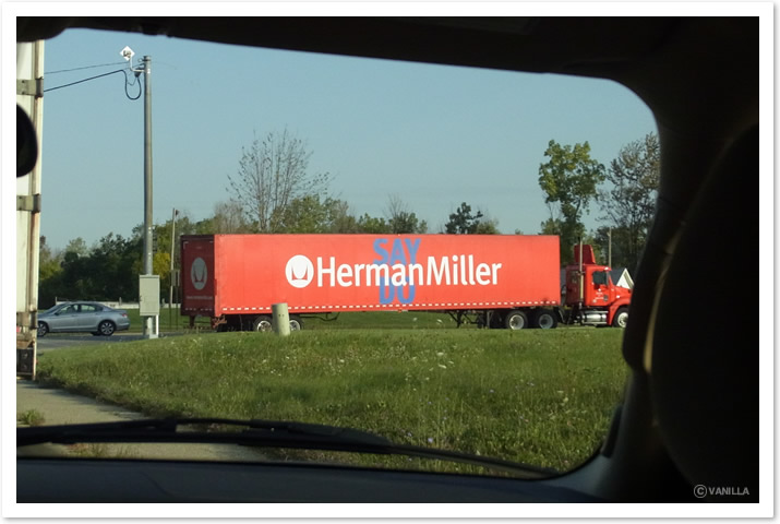 ハーマンミラートラック