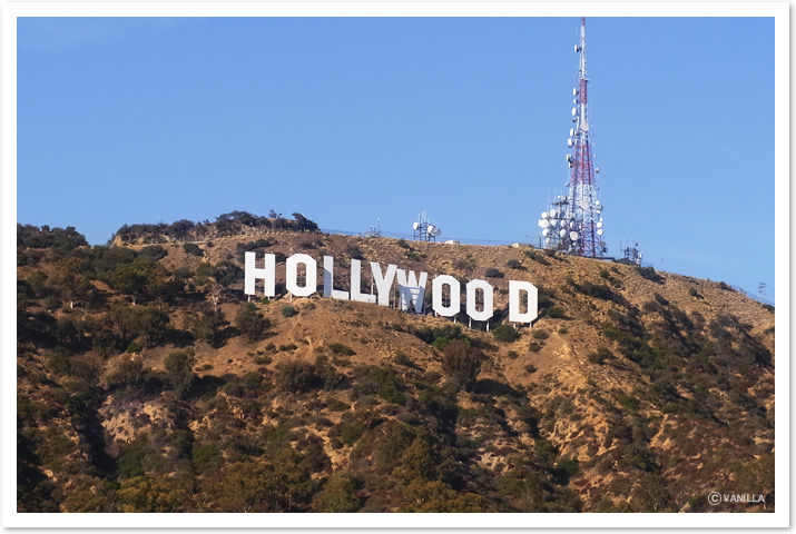 ハリウッドサイン