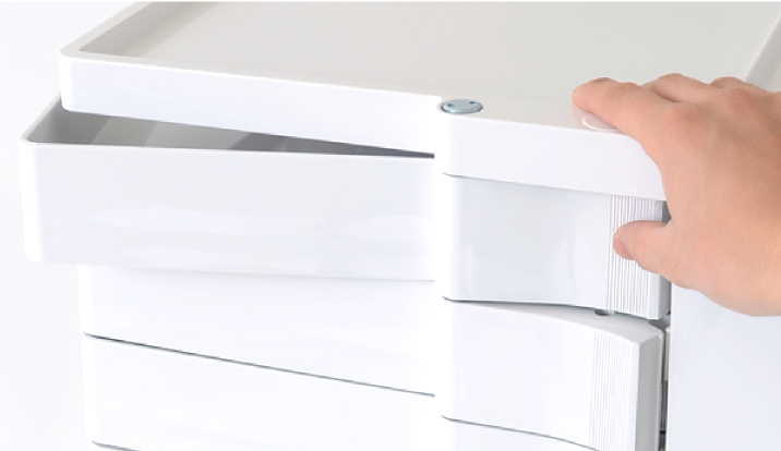 ボビーワゴンのスライドトレイ