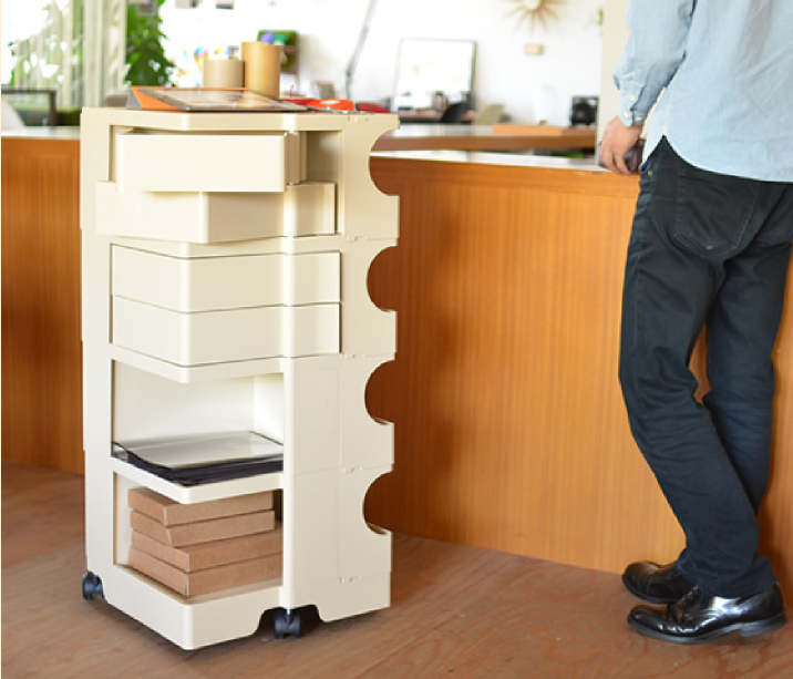 ボビーワゴン4段