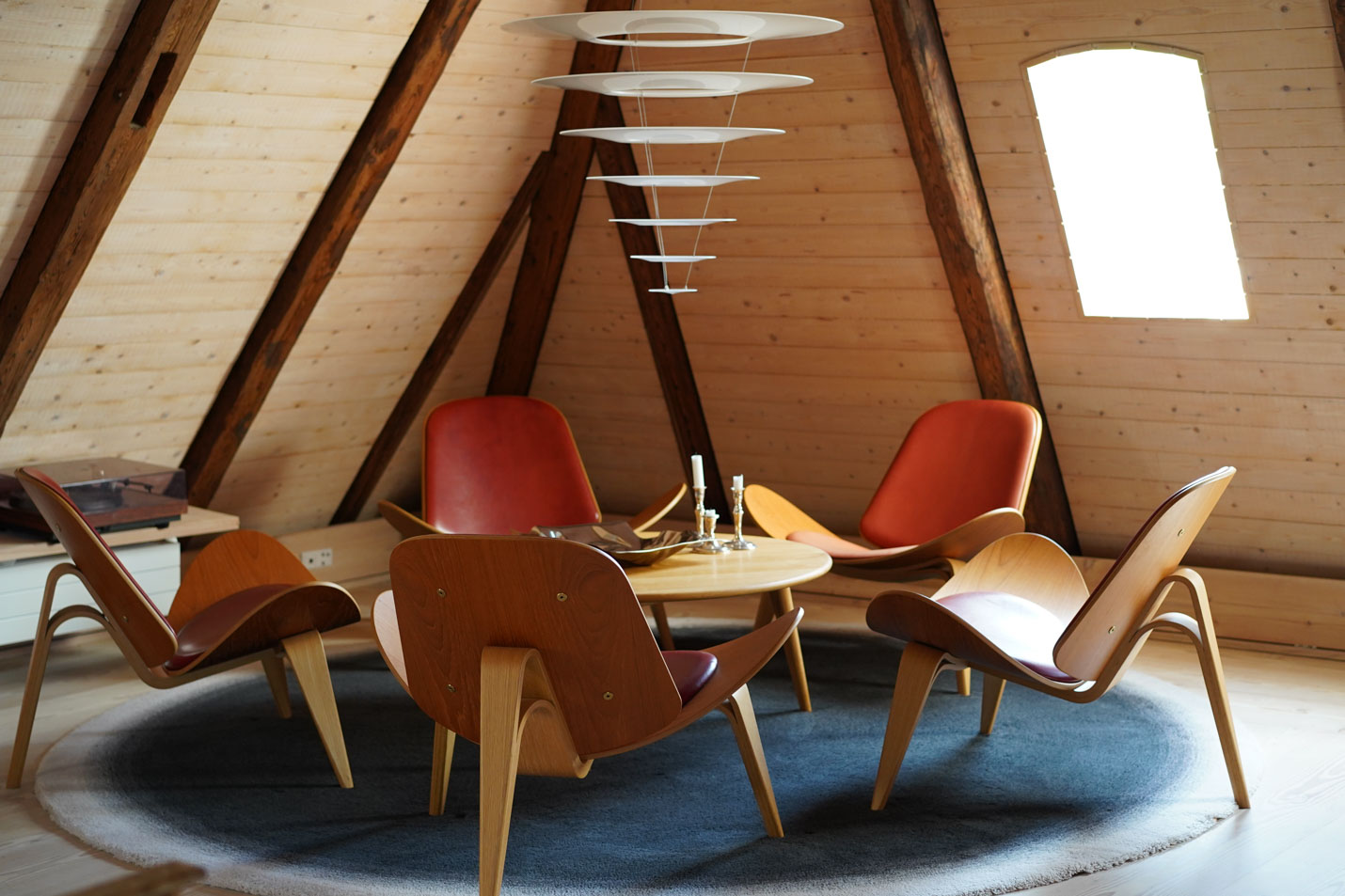 カール・ハンセン＆サン（CARL HANSEN ＆ SON）ハンスJ.ウェグナーのデザイン