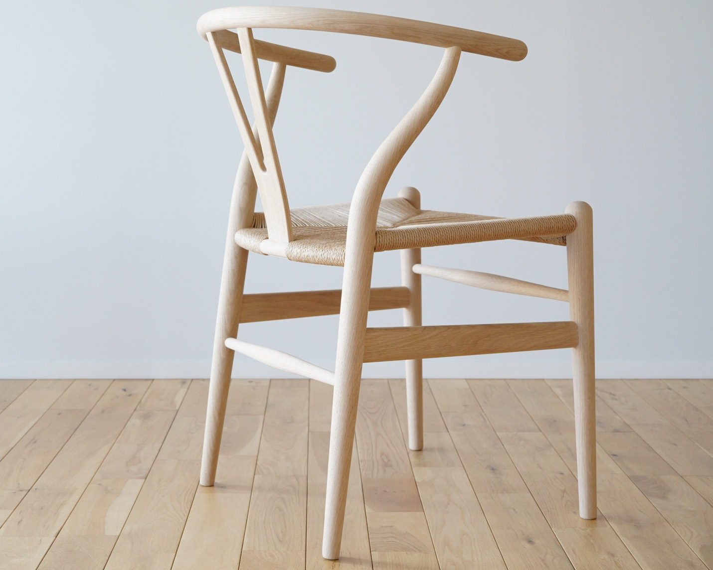 カール・ハンセン＆サン（CARL HANSEN & SON）CH24 Yチェアの構造-フレームについて