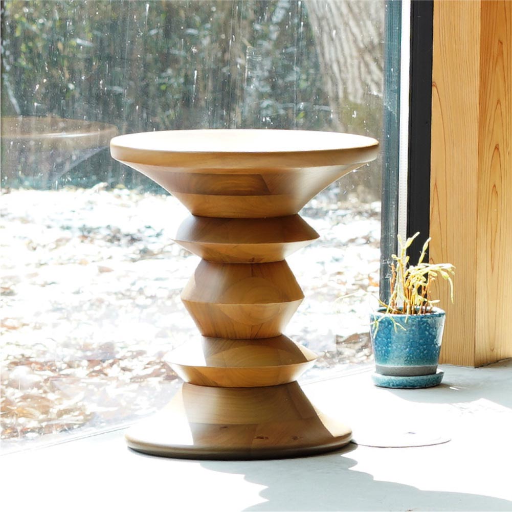 イームズ ターンドスツール