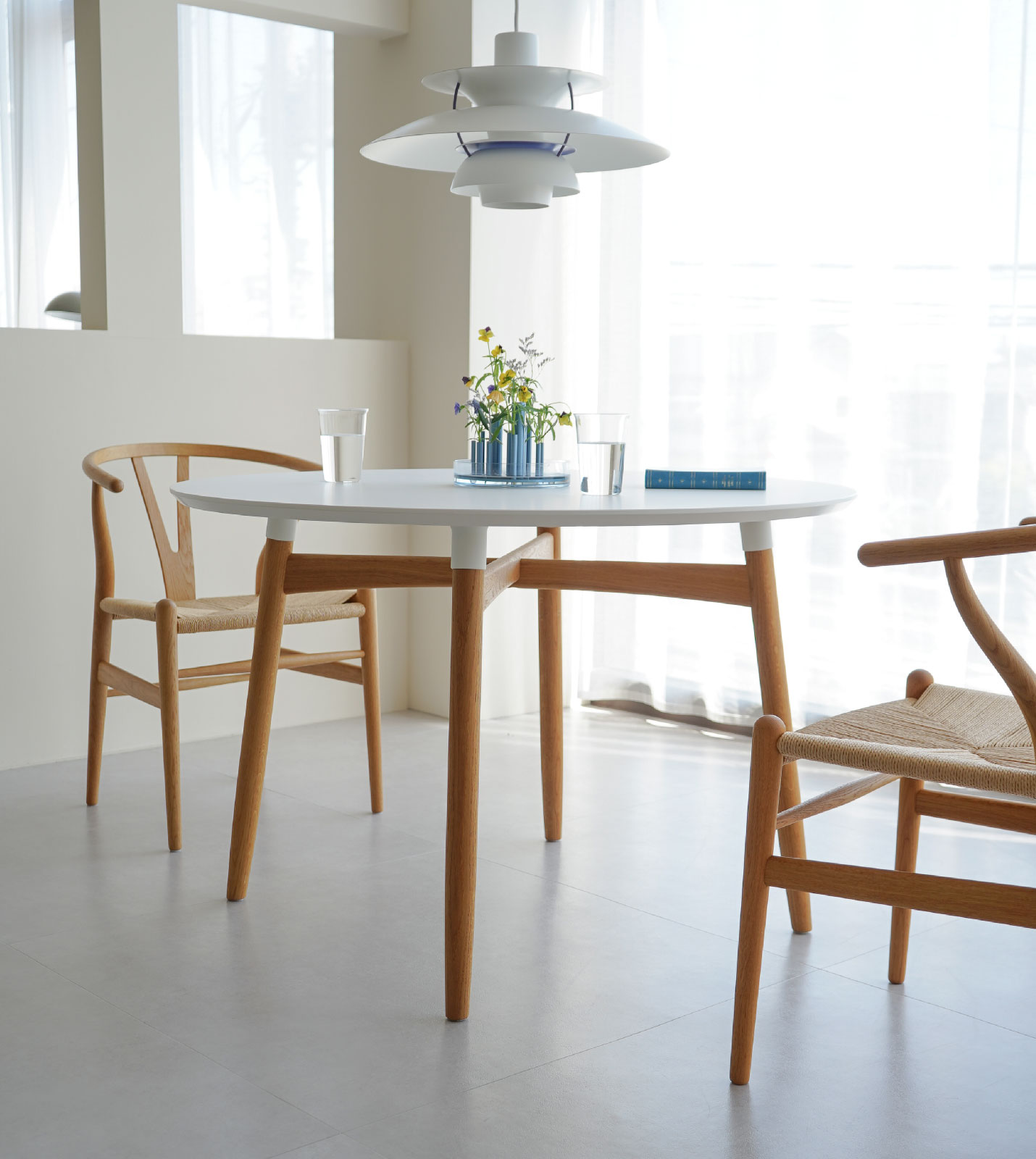 カール・ハンセン＆サン BA103 プレルディア ラウンドテーブル