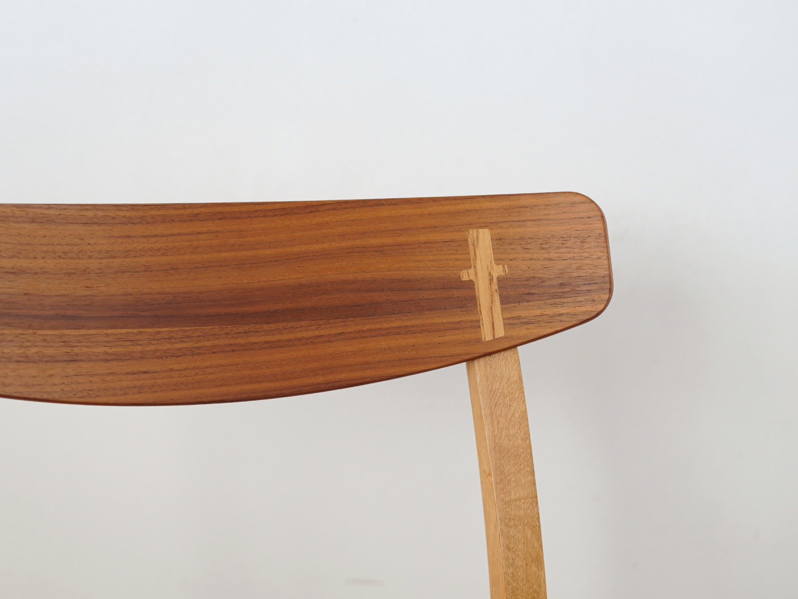 CARL HANSEN & SON （カールハンセン＆サン） CH23 オーク&ウォールナット オイルフィニッシュ