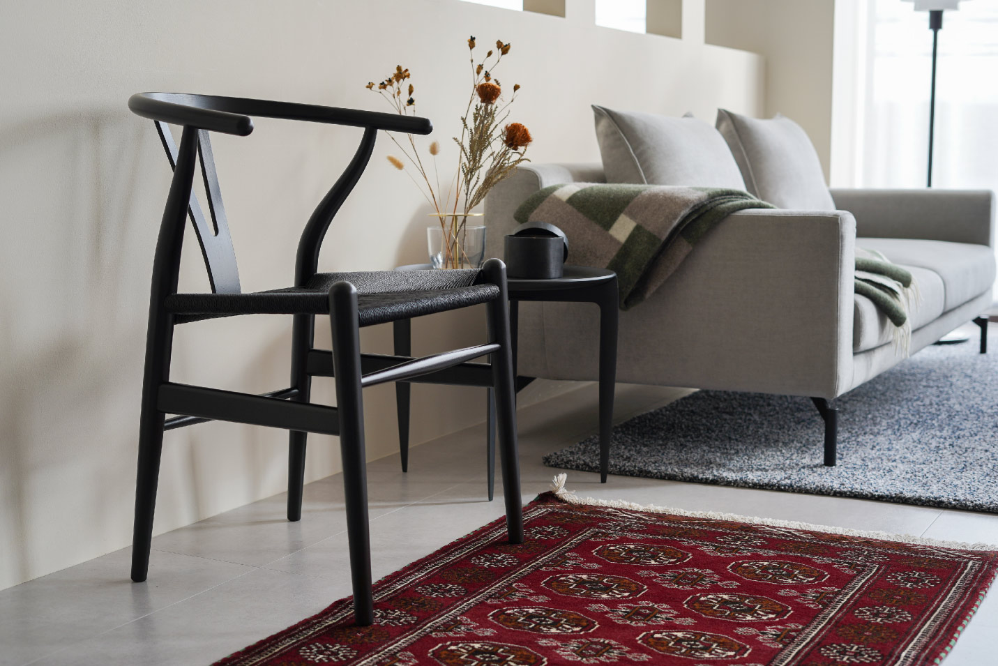 CH24 Yチェア ユーカリブラック