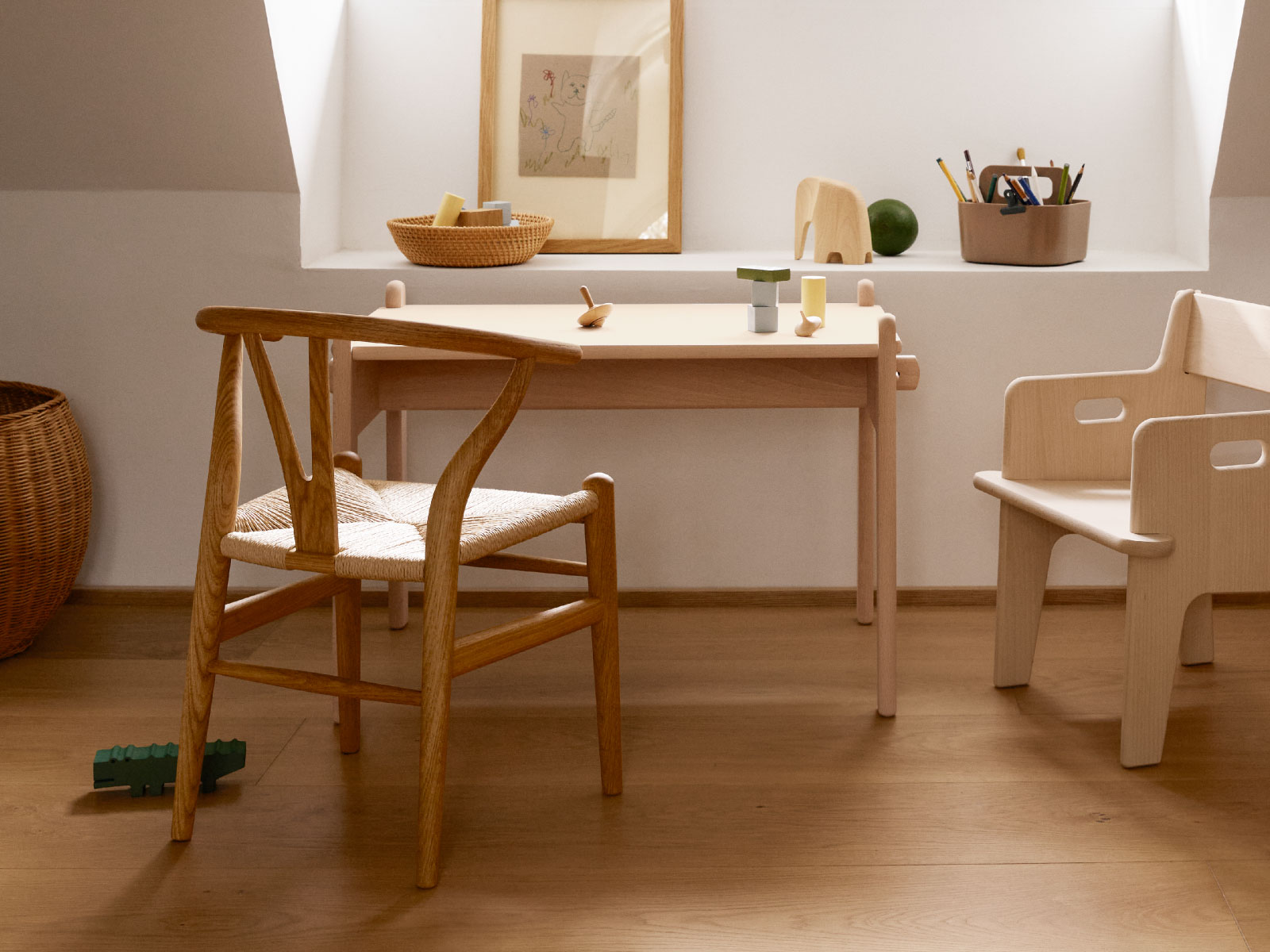 CARL HANSEN & SON（カール・ハンセン＆サン） CH24 Yチェア CHILDREN'S WISHBONE CHAIR