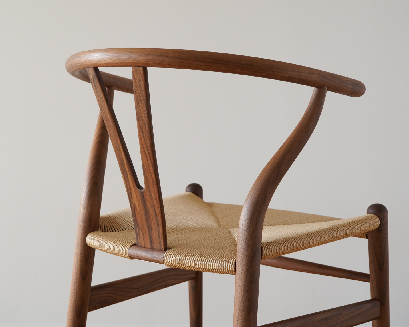 カール・ハンセン＆サン（CARL HANSEN & SON）Yチェア CH24 ウォールナット×オイルフィニッシュ