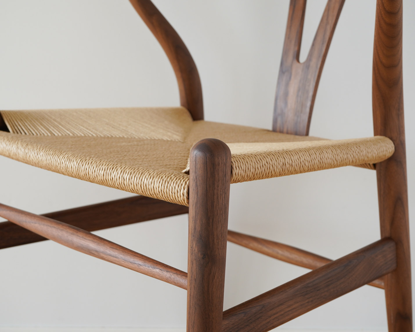 カール・ハンセン＆サン（CARL HANSEN & SON）Yチェア CH24 ウォールナット×オイルフィニッシュ
