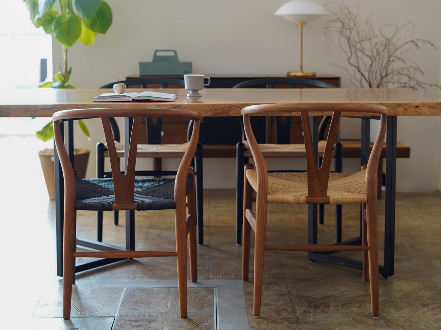 カール・ハンセン＆サン（CARL HANSEN & SON）Yチェア CH24 ウォールナット×オイルフィニッシュ