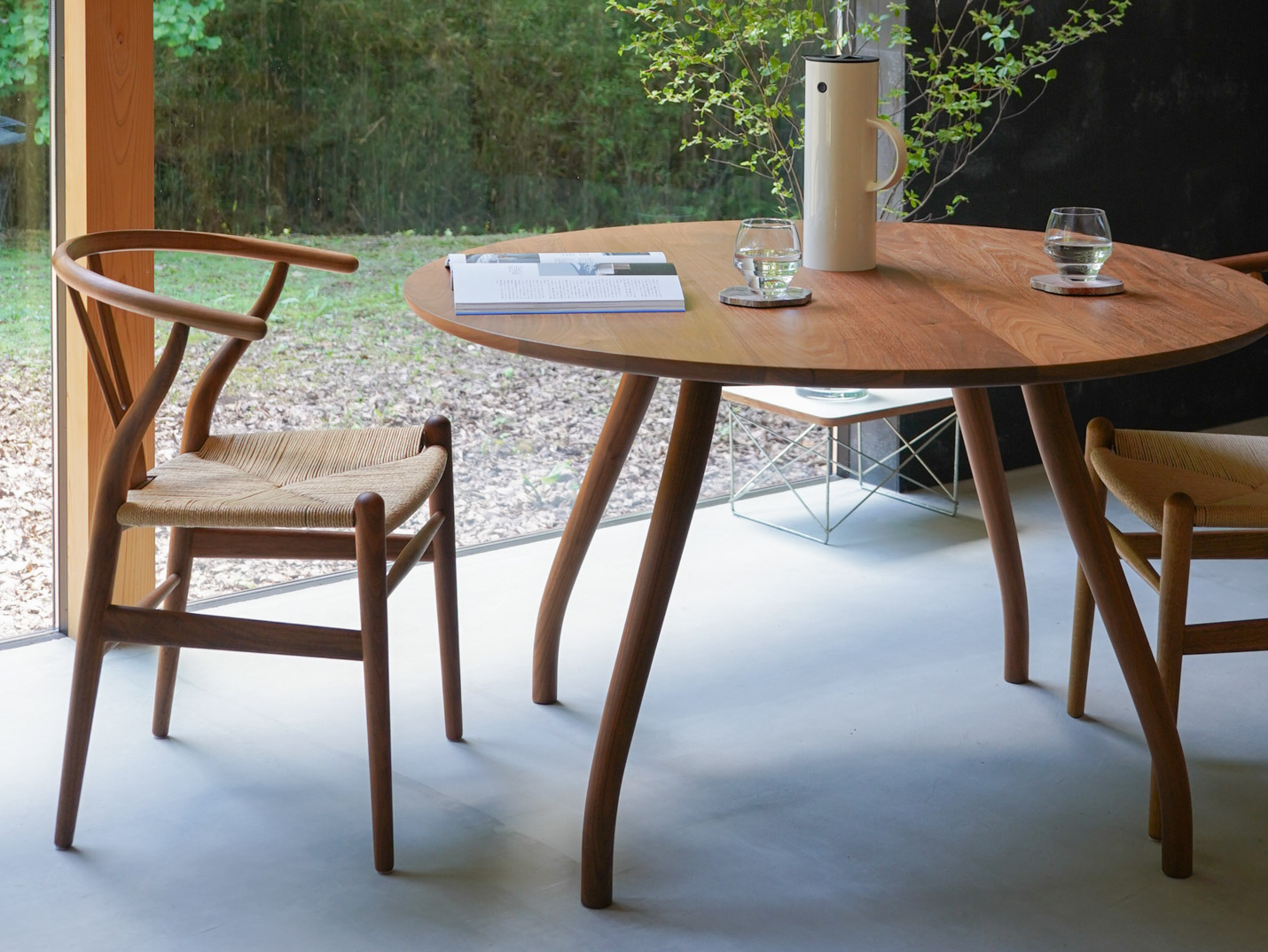 カール・ハンセン＆サン（CARL HANSEN & SON）Yチェア CH24 ウォールナット×オイルフィニッシュ