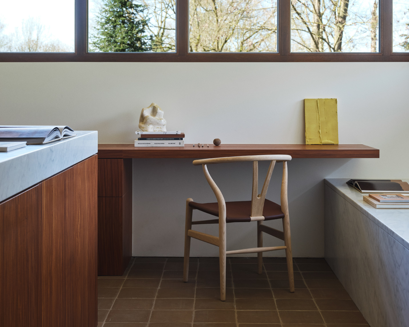 カール・ハンセン&サン(CARL HANSEN & SON)A REIMAGINED ICON-CH24P WISHBONE CHAIR Yチェアレザーシート