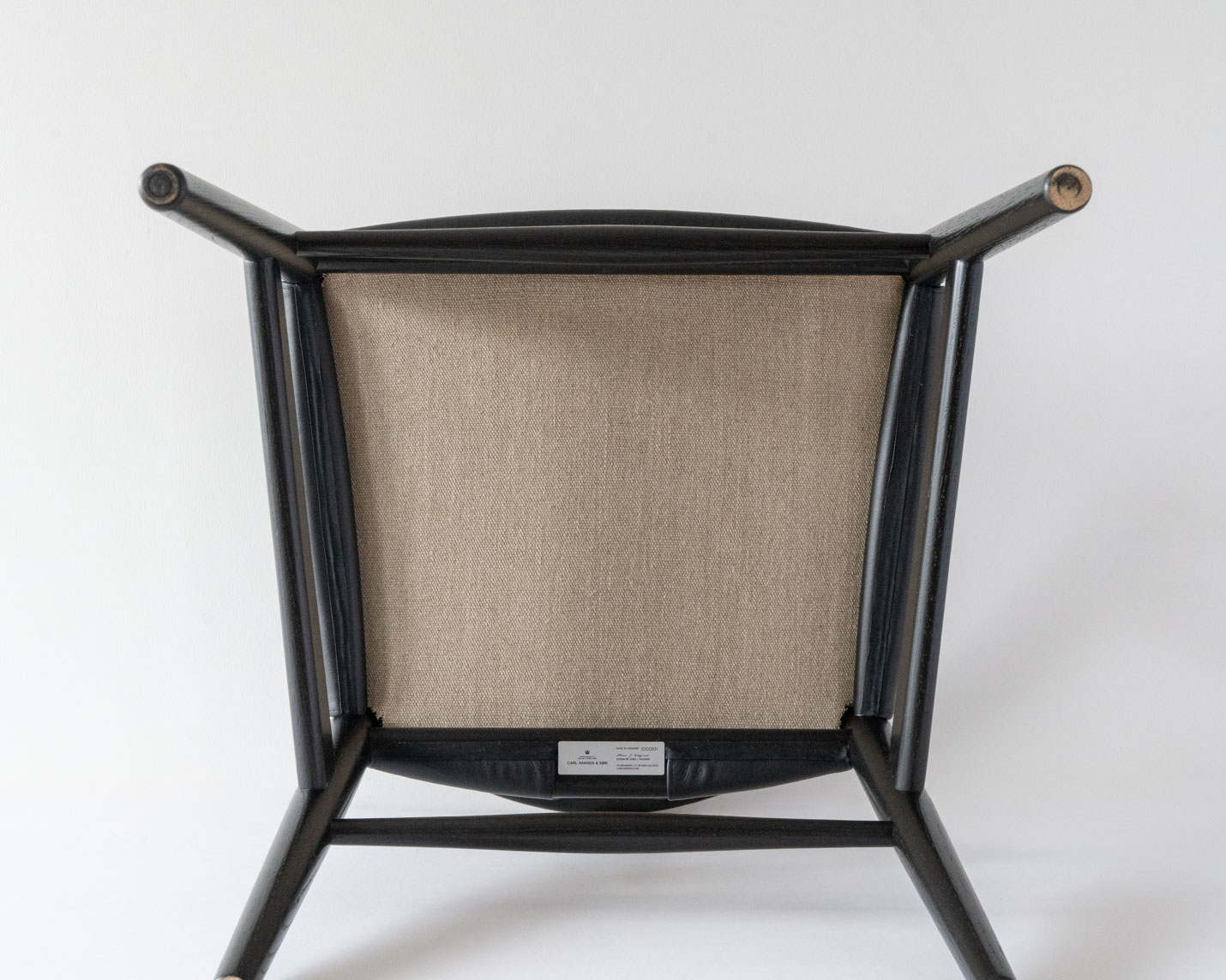 カール・ハンセン＆サン（CARL HANSEN & SON） CH24P Yチェア（レザーシート：ブラック） オーク ブラック塗装