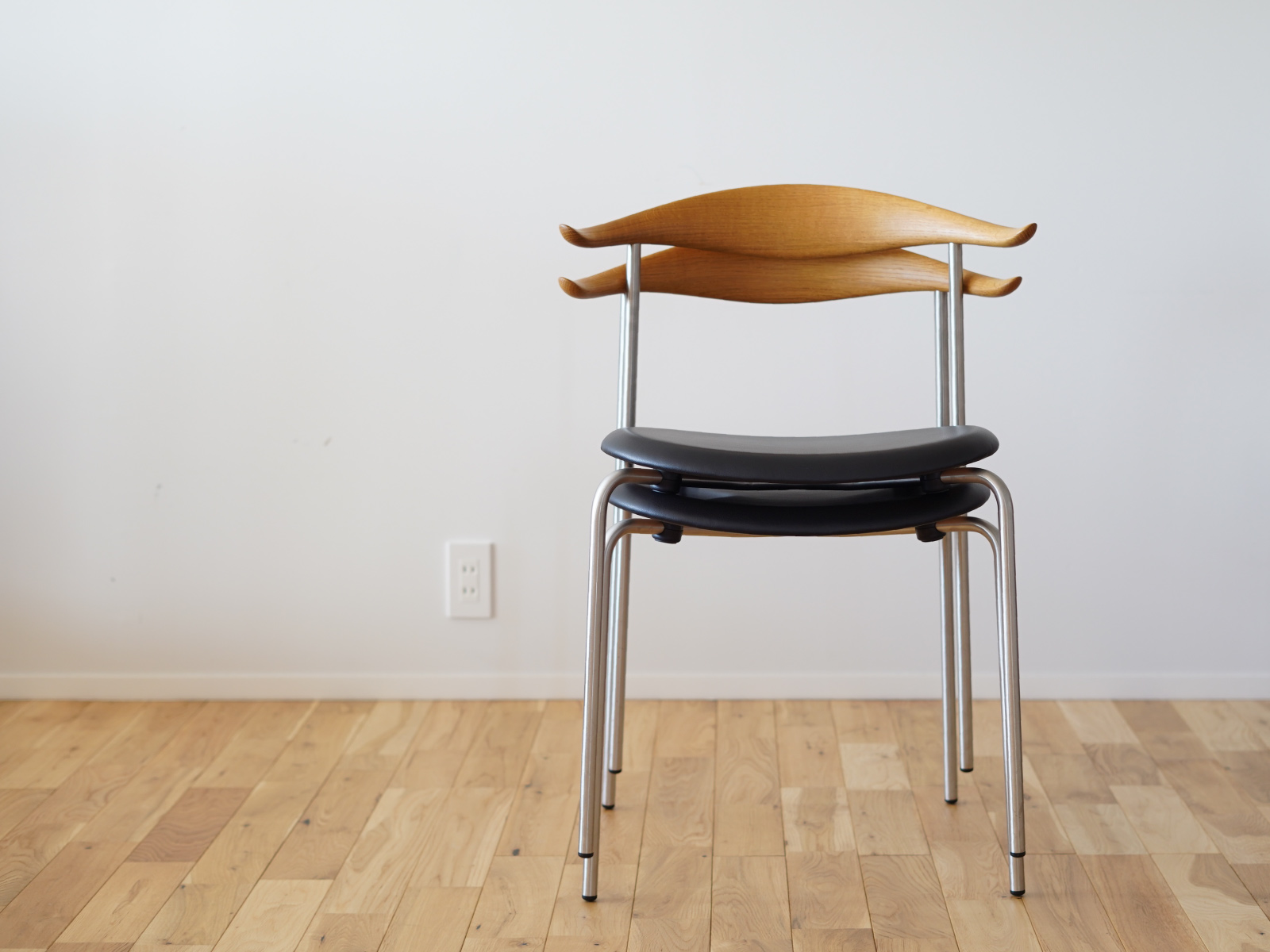 CARL HANSEN & SON （カールハンセン＆サン） CH88P オーク/オイル仕上げ ステンレス脚