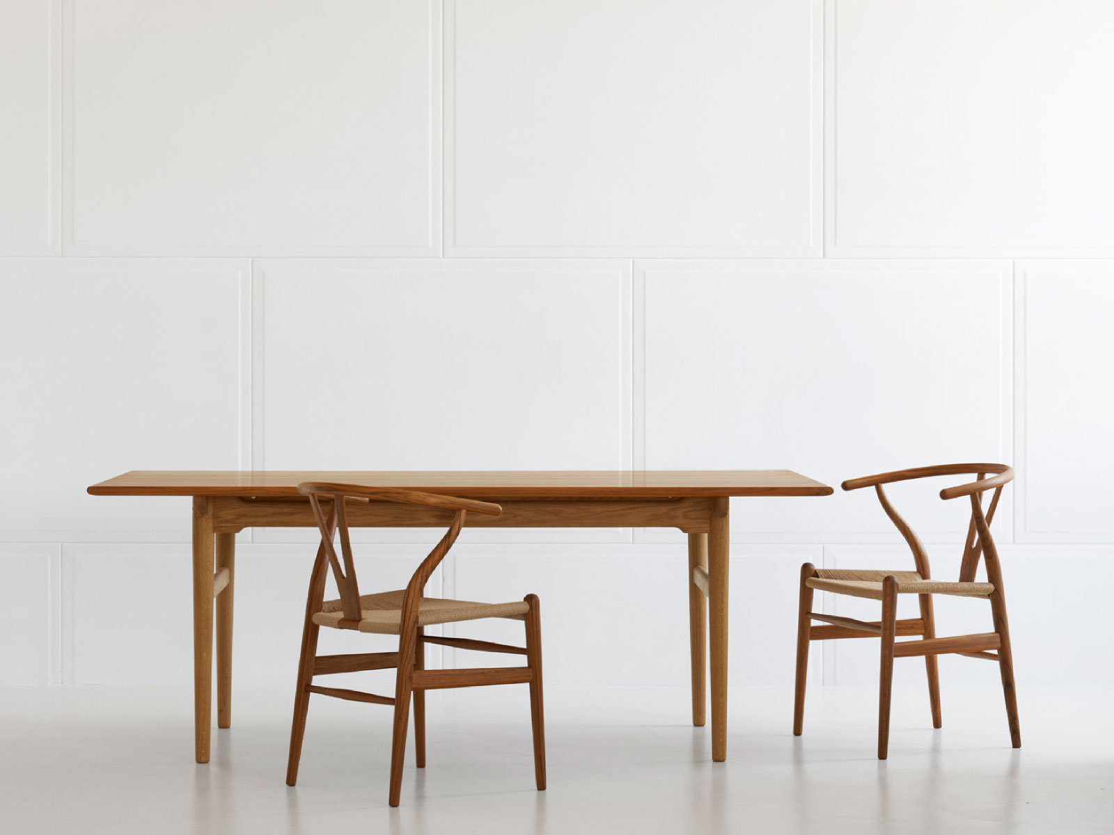 CH327 ダイニングテーブル 190x95 チーク オイルフィニッシュ CARL HANSEN & SON (カールハンセン)