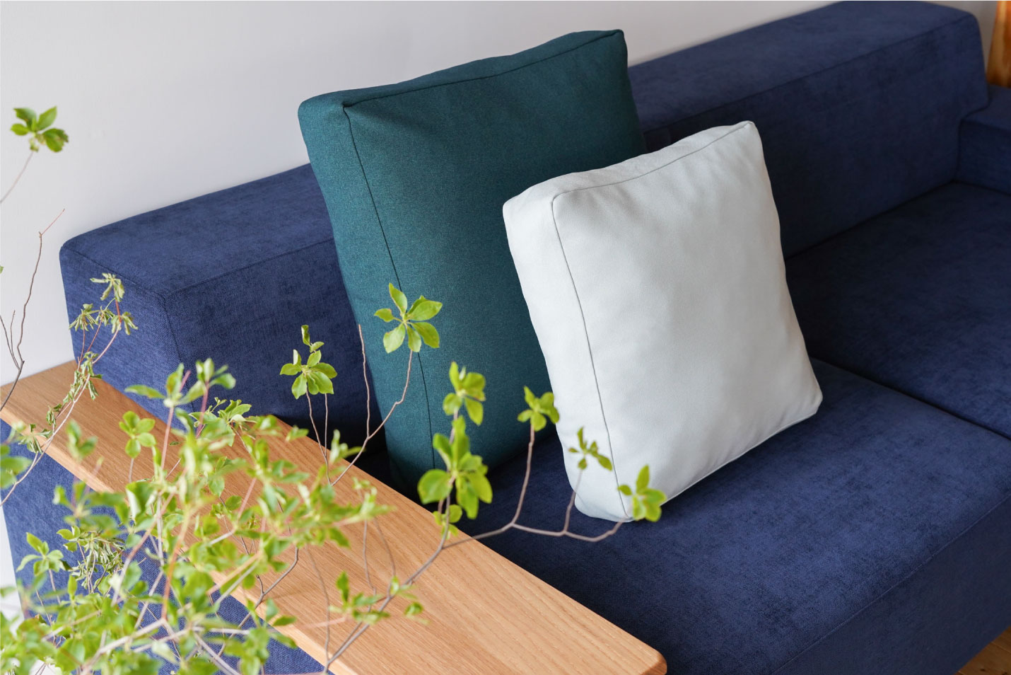 フランネルソファとサンドイッチクッション