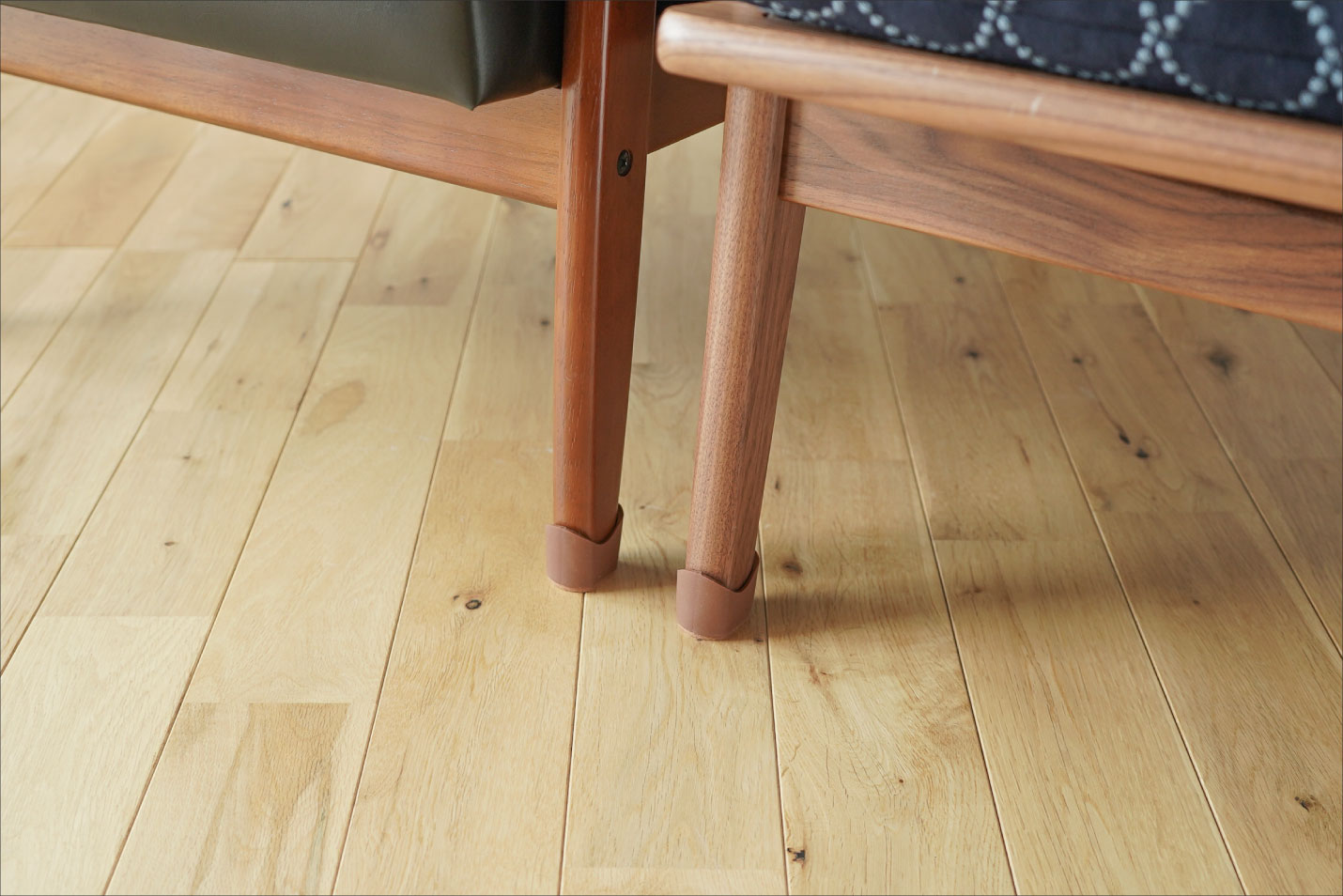 カリモク60 Kチェア、マルニ60 フレームチェア用脚キャップ　チェアブーツ ナチュラル