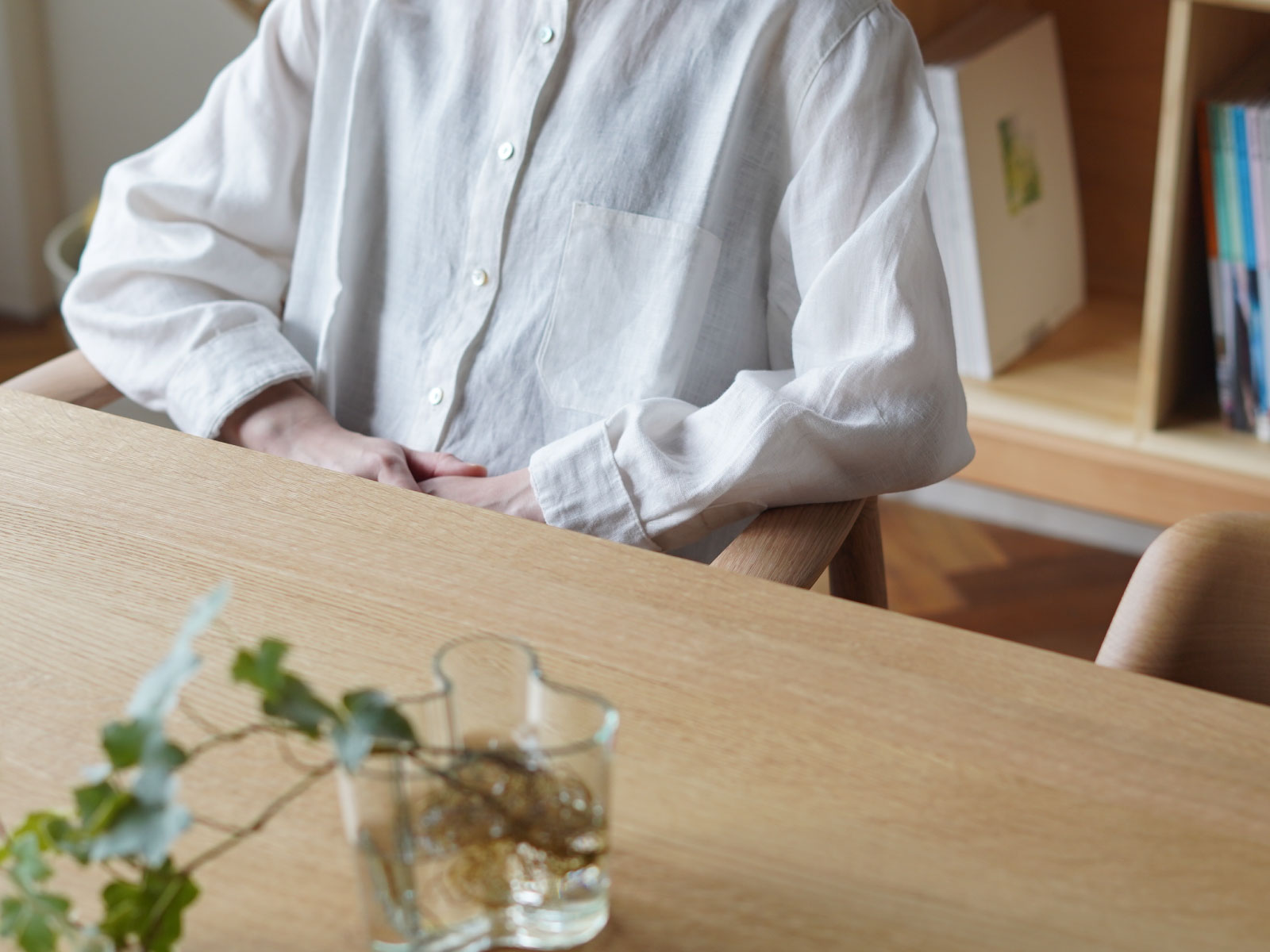 マルニコレクション HIROSHIMA ビーチ ダイニングテーブルと