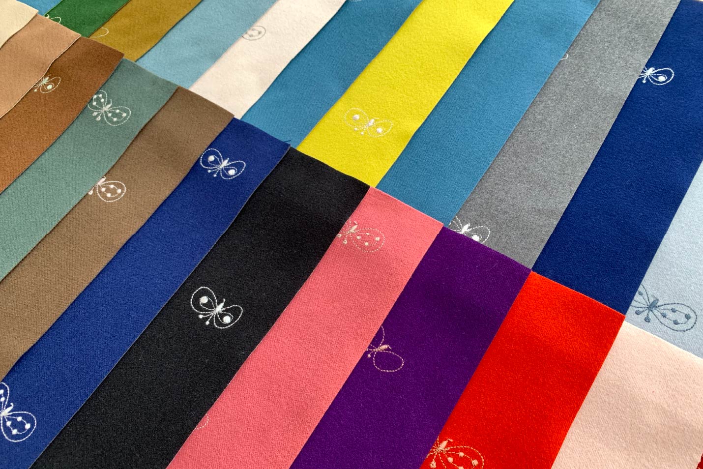 ミナペルホネン チョウチョ生地