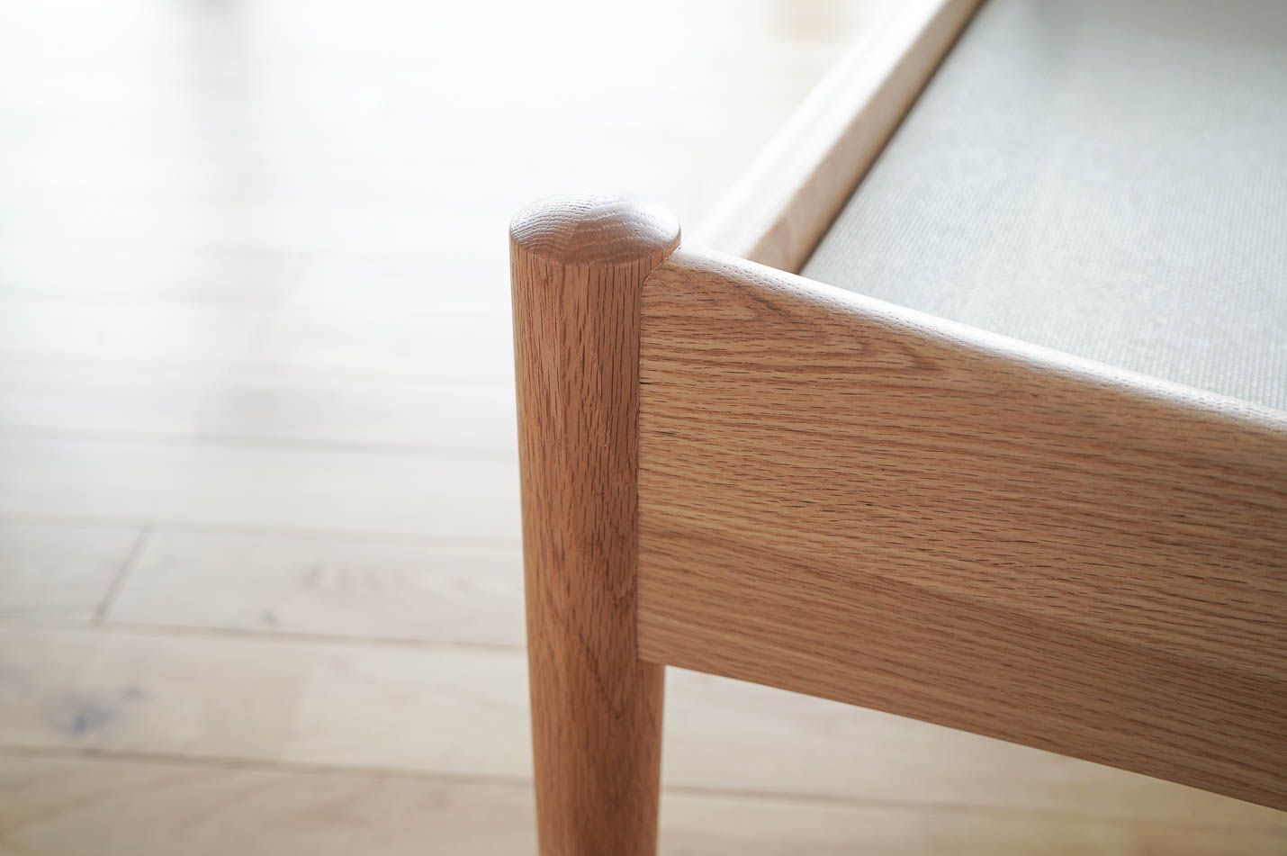 マルニ60+ オークフレームベンチソファ 脚部フレーム