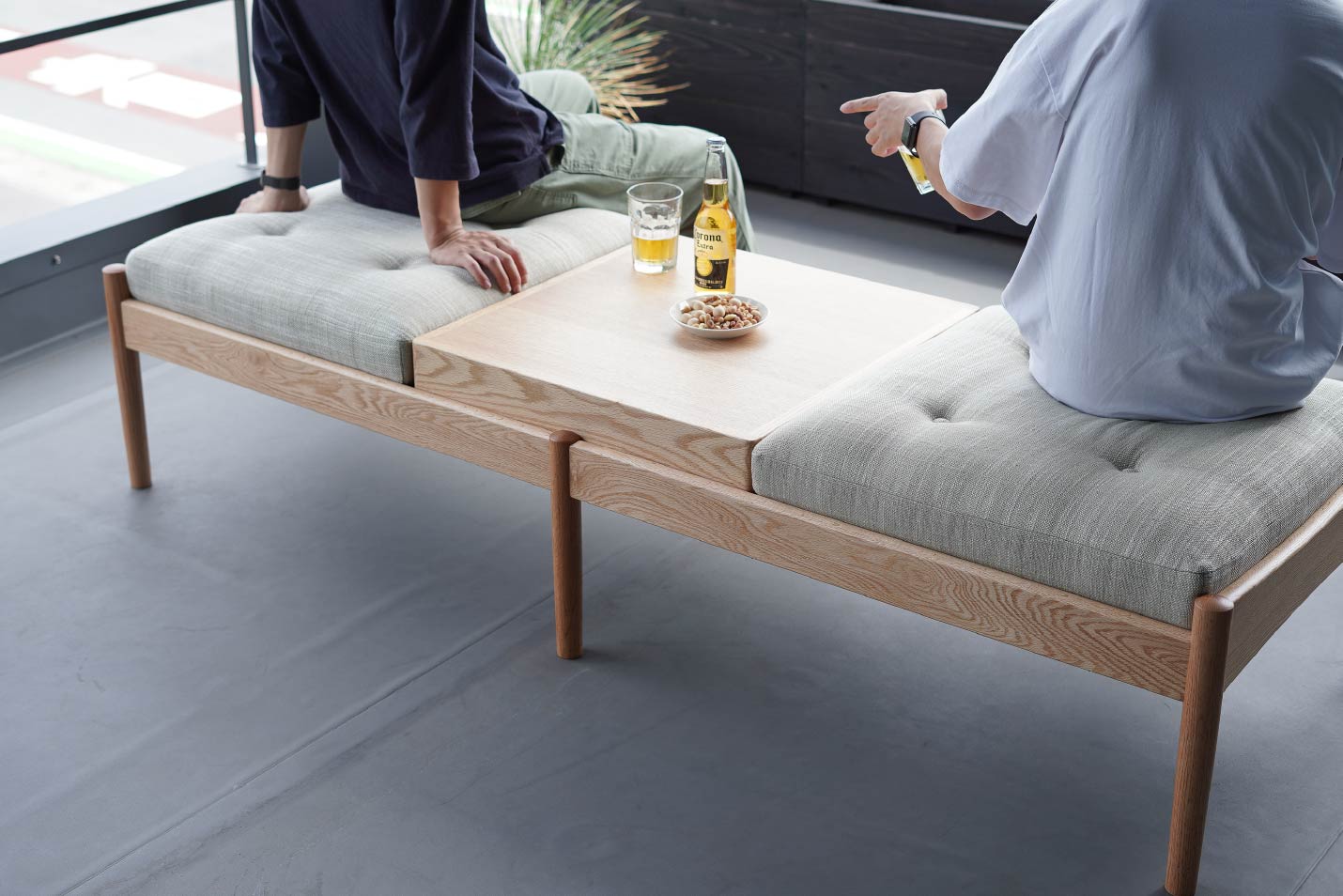 マルニ60 ベンチソファとトレイ