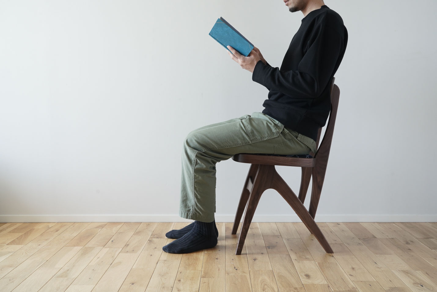 マルニ60 ウォルナットフレーム デルタチェア