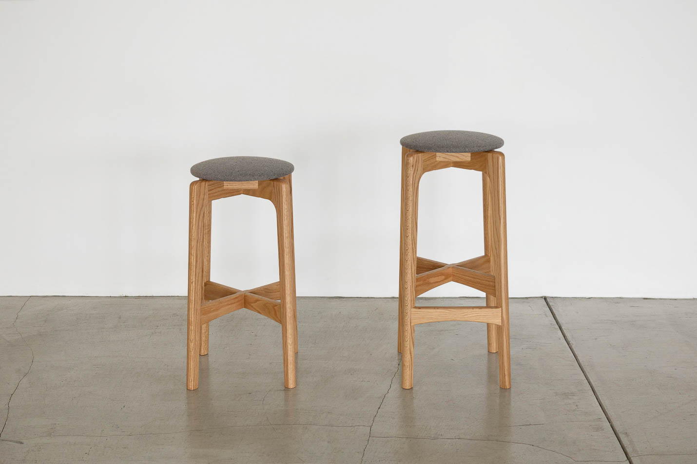 マルニ60新作 ワイドオットマン