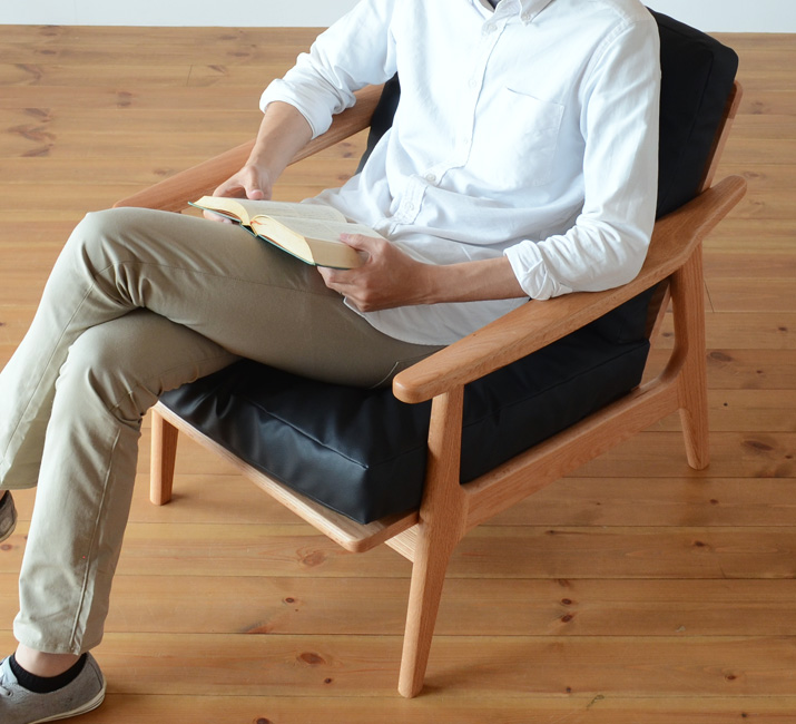 マルニ60 オークフレームチェアの極上の座り心地