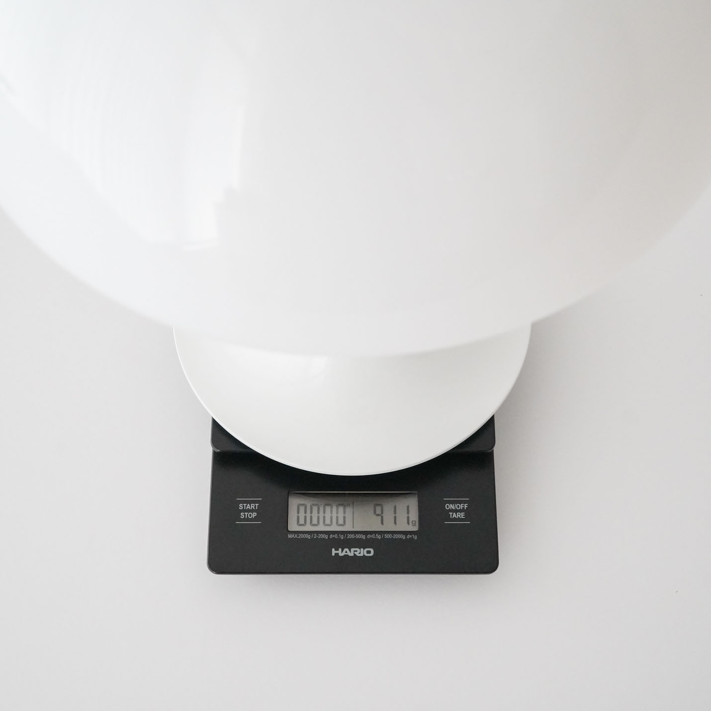 ルイスポールセン（Louis Poulsen）パンテラ250ポータブルの重さ