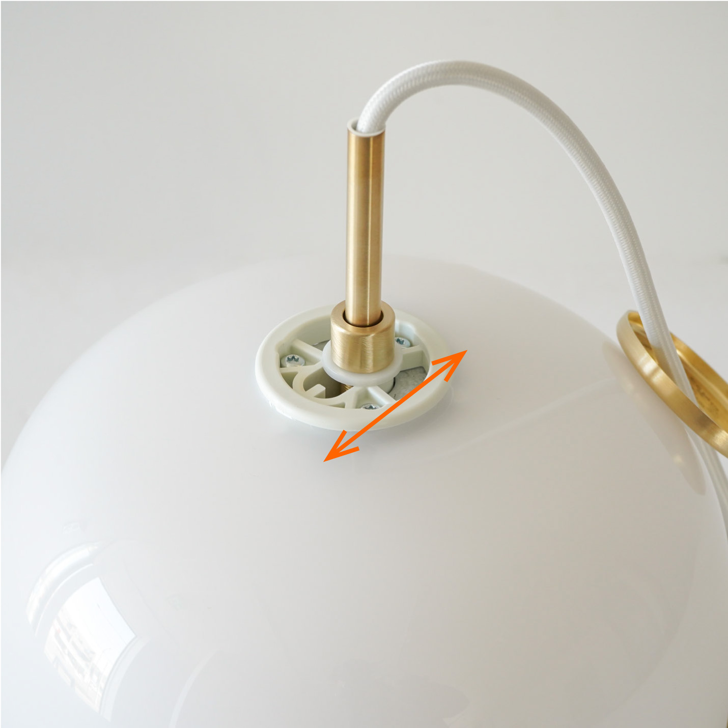 ルイスポールセン（Louis Poulsen）vl45ラジオハウスペンダントの調整