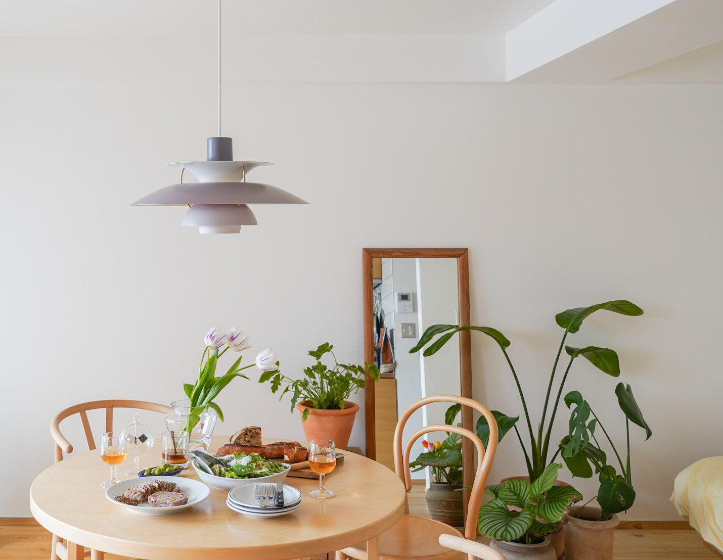 ルイスポールセン(Louis Poulsen)PH5と過ごす一日