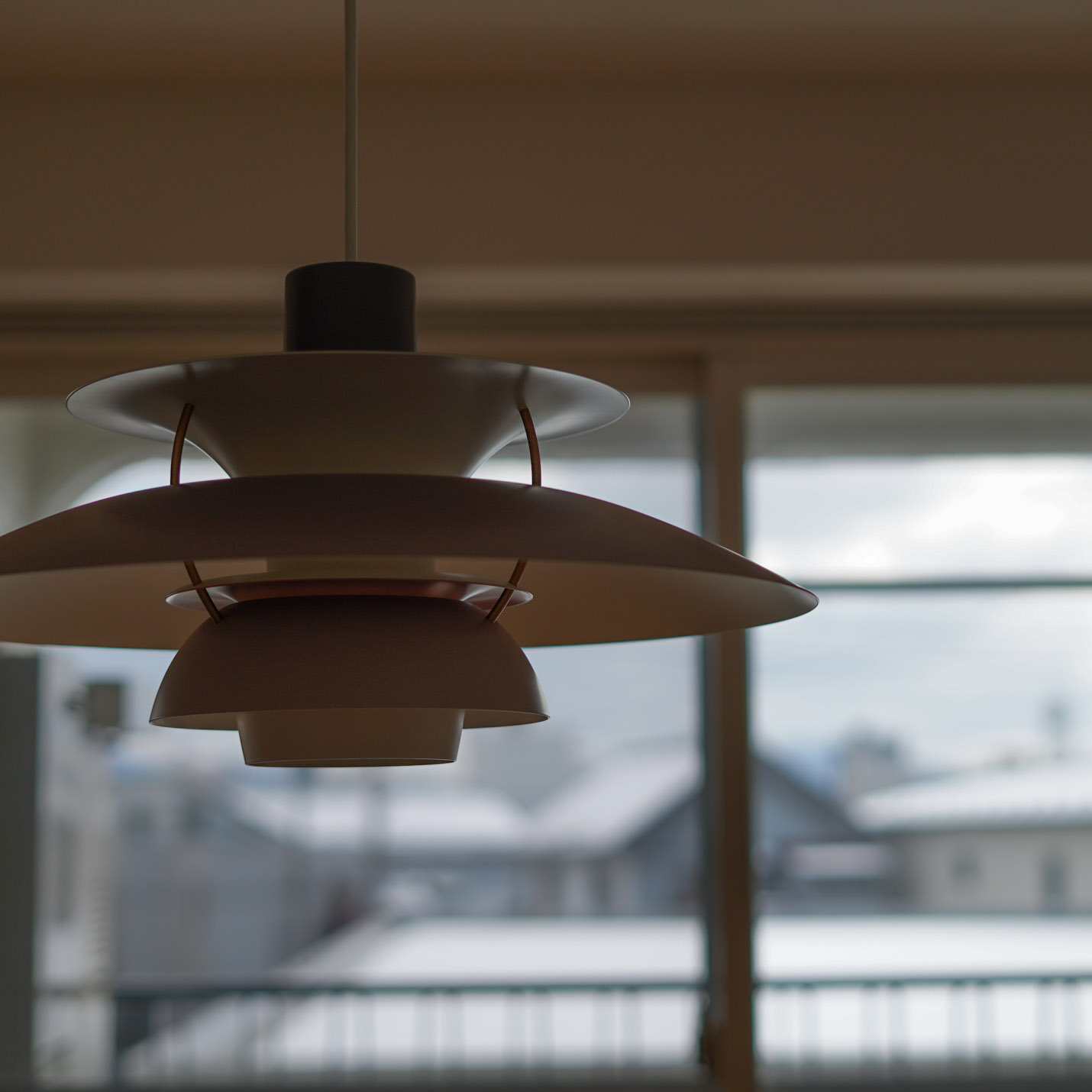 ルイスポールセン(Louis Poulsen)PH5と過ごす一日