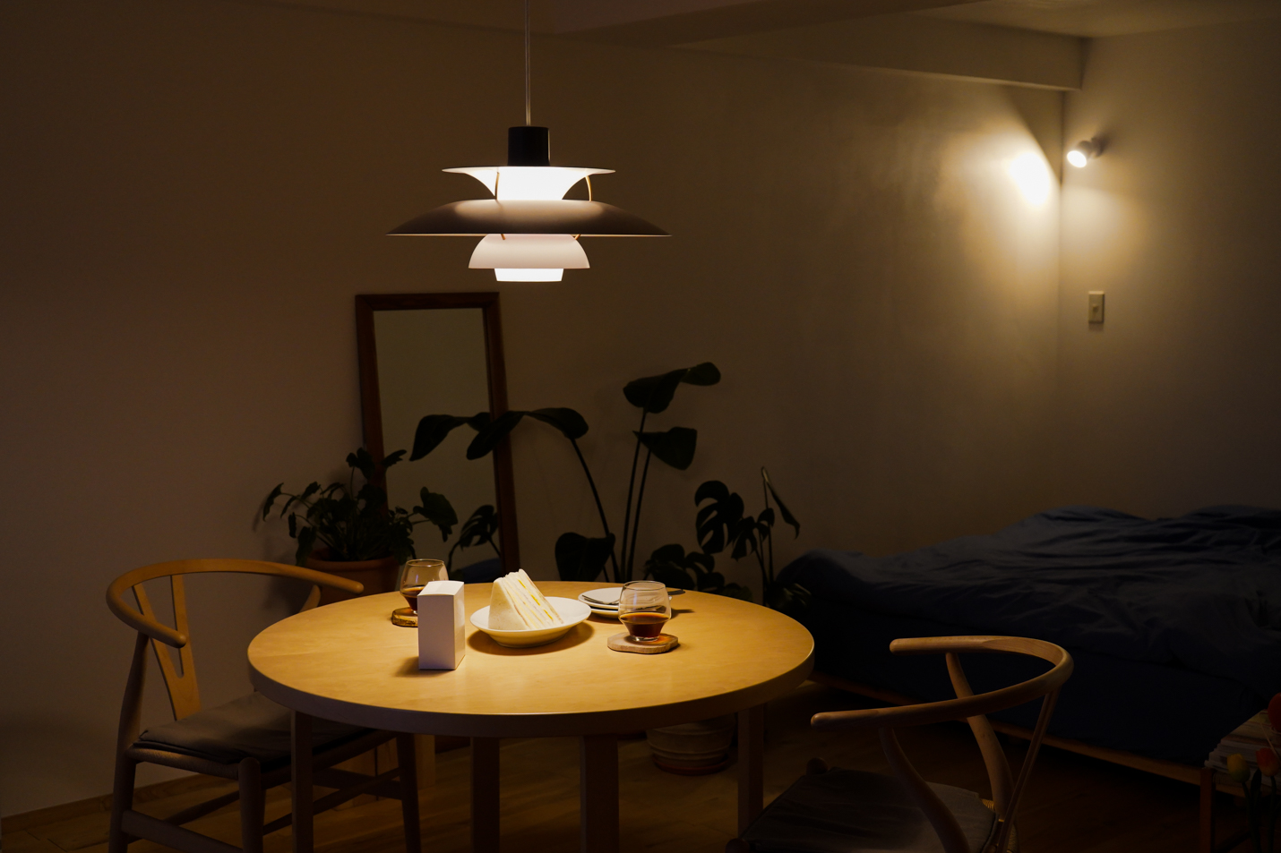 ルイスポールセン(Louis Poulsen)PH5と過ごす一日