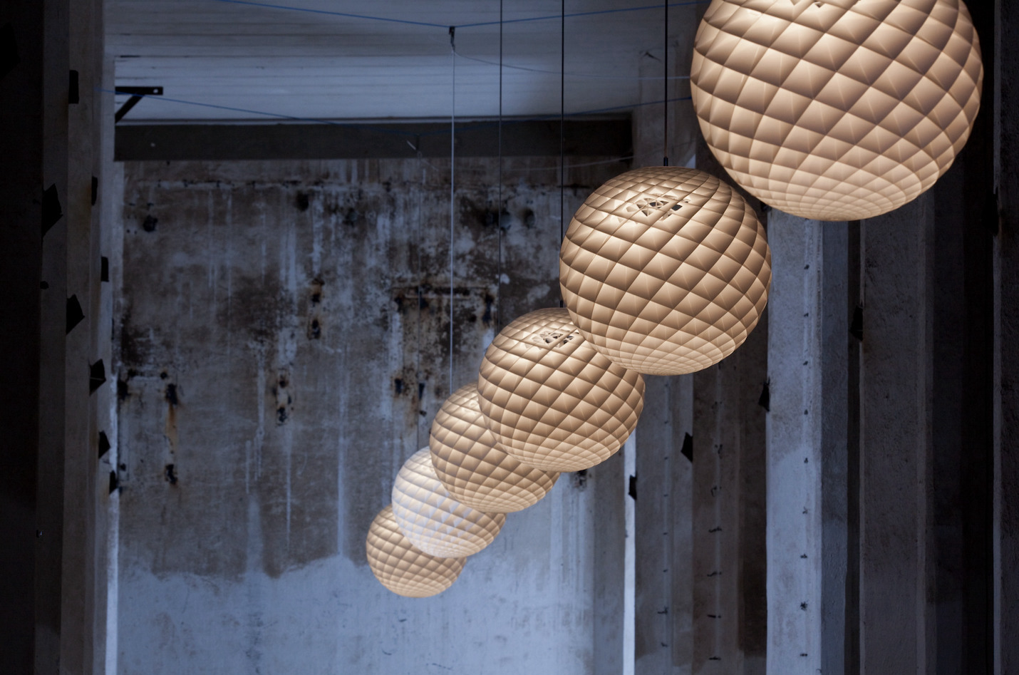 ルイスポールセン（louispoulsen）シーン