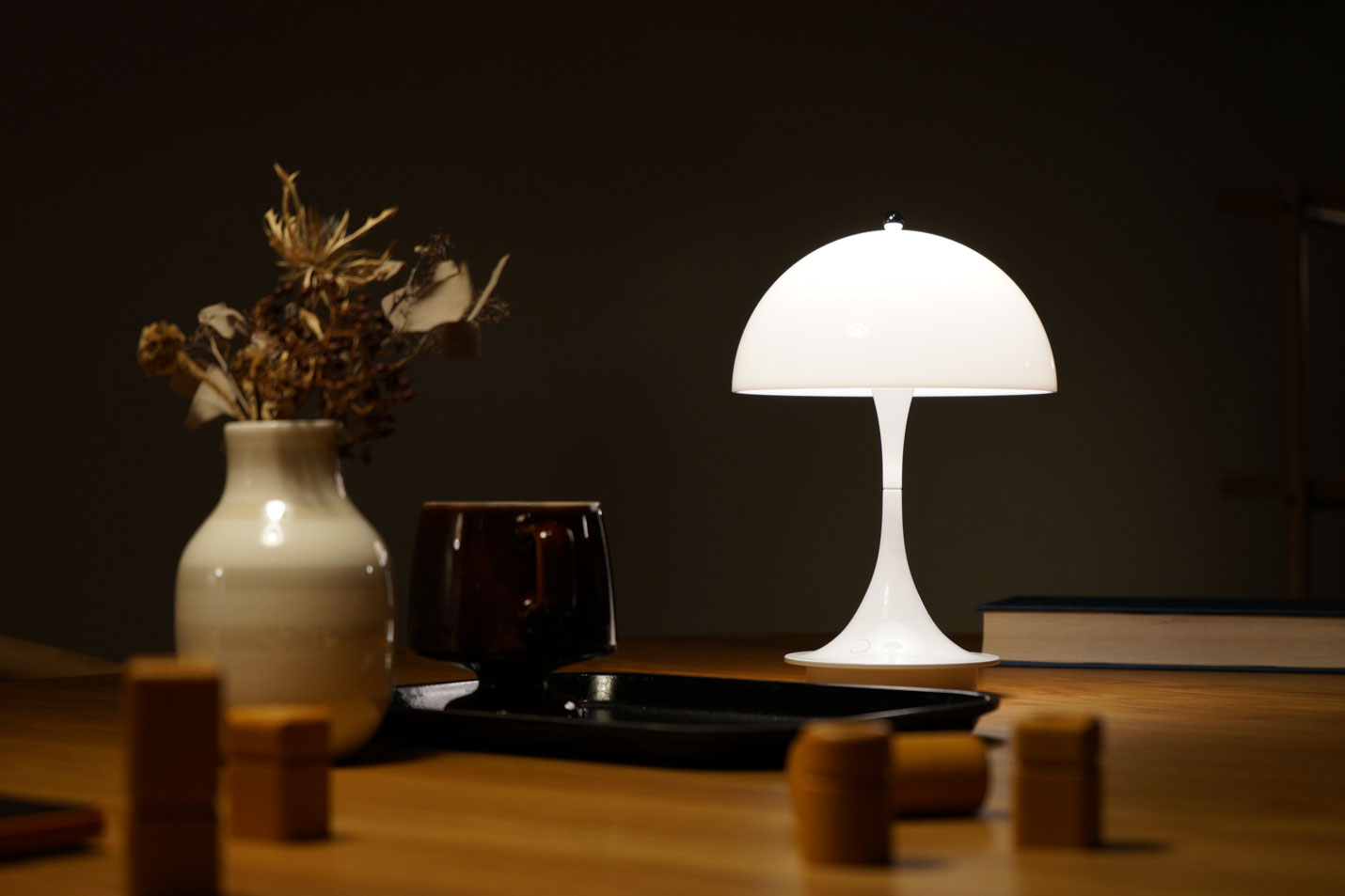 ルイスポールセン(louispoulsen)パンテラシリーズ